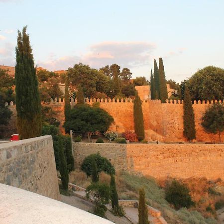 El Rincon De Puerta Nueva Apartment Toledo Bagian luar foto