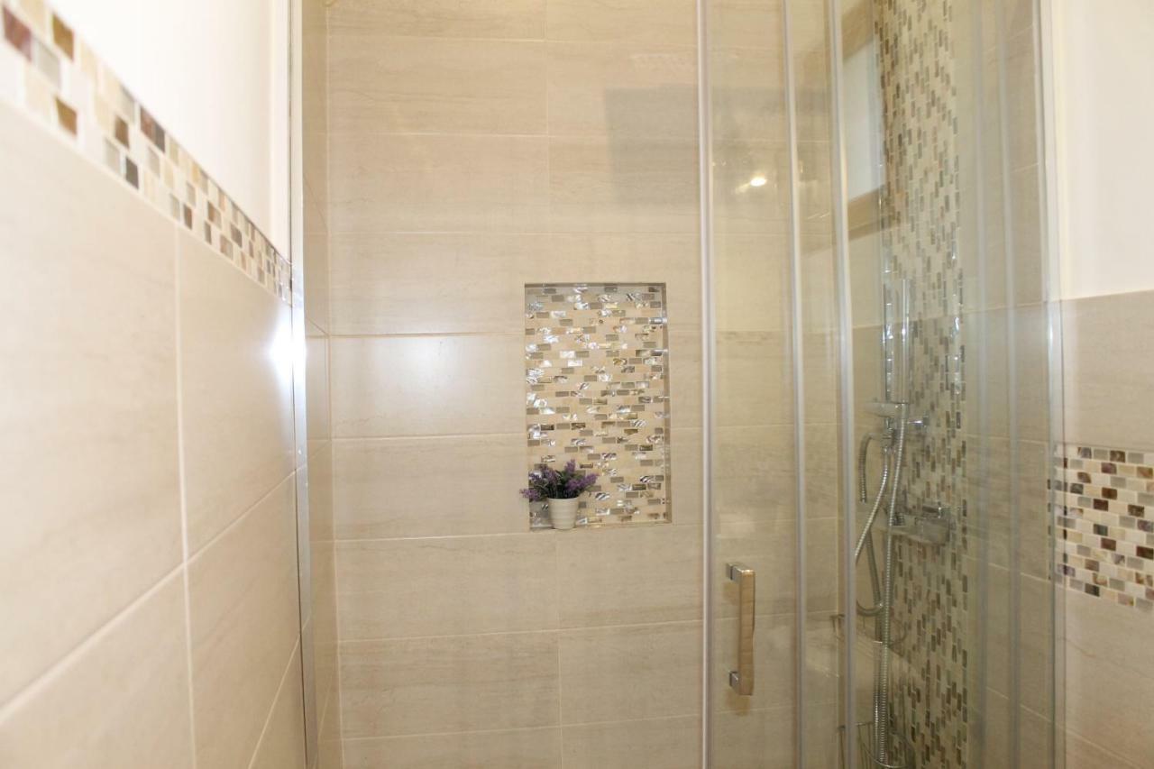 El Rincon De Puerta Nueva Apartment Toledo Bagian luar foto